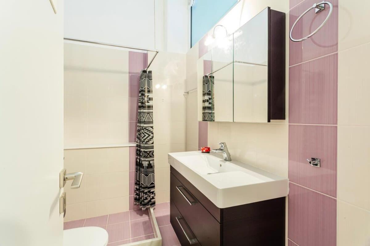 Kalamata Rose Nest - Urban Comfy Escape Εξωτερικό φωτογραφία