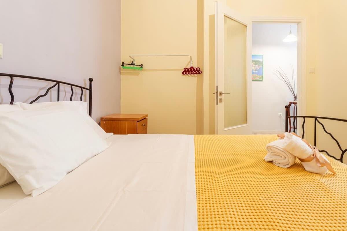 Kalamata Rose Nest - Urban Comfy Escape Εξωτερικό φωτογραφία