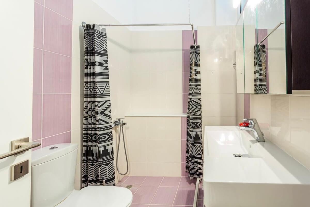 Kalamata Rose Nest - Urban Comfy Escape Εξωτερικό φωτογραφία